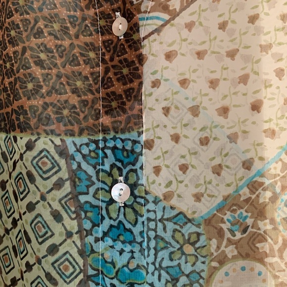 NICOLA Sheer Tulip Sleeve Blouse - L - Picture 5 of 6